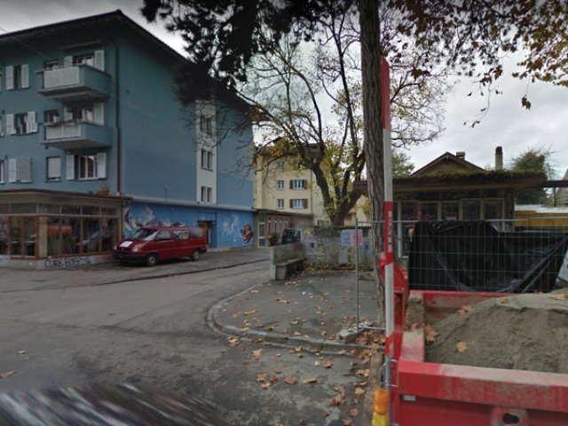 Bern BE - Mehrere Unbekannte beschädigen Gebäude