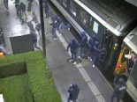 St.Gallen SG - Schockierende Aufnahmen von randalierenden FCZ-Anhängern