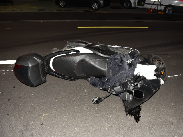 Herrliberg ZH - Motorradfahrer nach Verkehrsunfall schwer verletzt