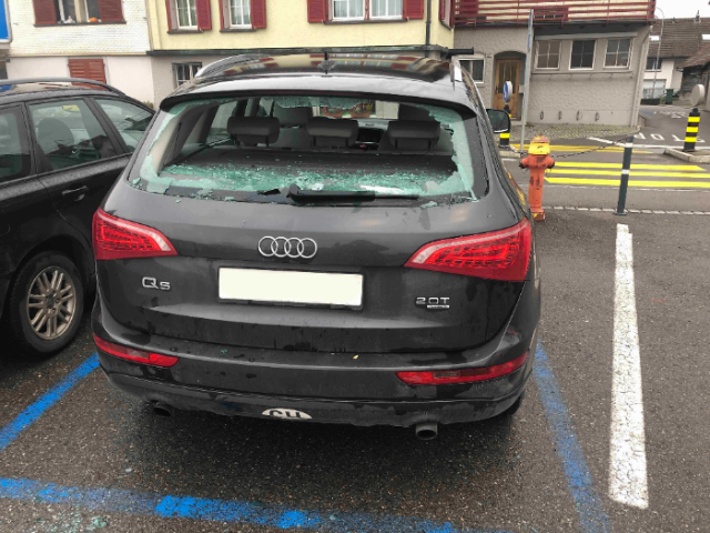 Rebstein SG - Mehrere Autos von Vandalen beschädigt