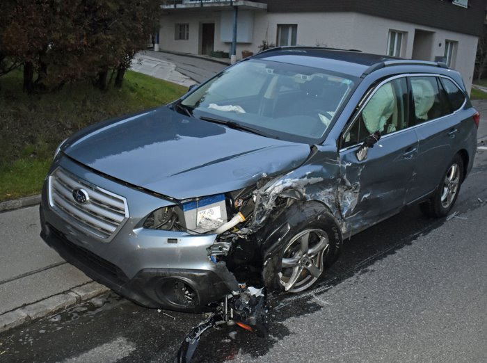 Entlebuch LU - Autofahrerin verunfallt und verletzt