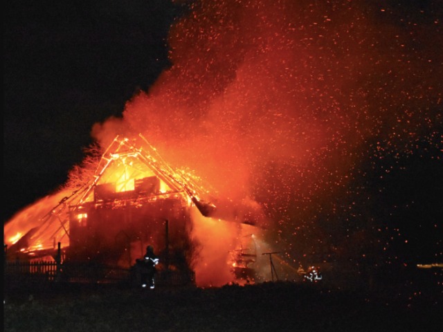 Beromünster LU - Brand eines Bauernhauses