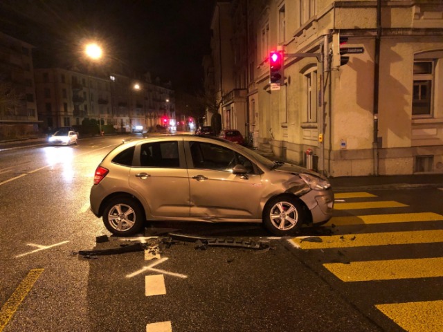 St.Gallen - Verkehrsunfall auf der Rosenbergstrasse