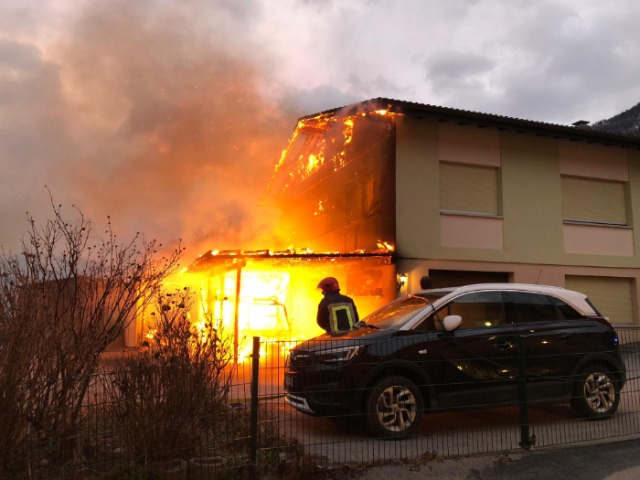 Grône VS - Brand in Wohnhaus ausgebrochen