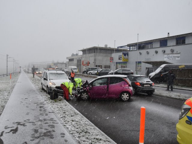Verkehrsunfall in Lohn-Ammannsegg SO - Autolenkerin schwer verletzt