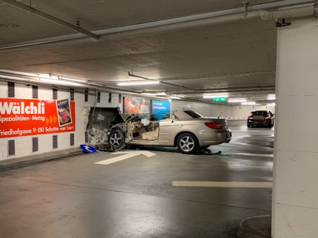 Heftiger Selbstunfall Solothurn SO - Automobilist schwer verletzt