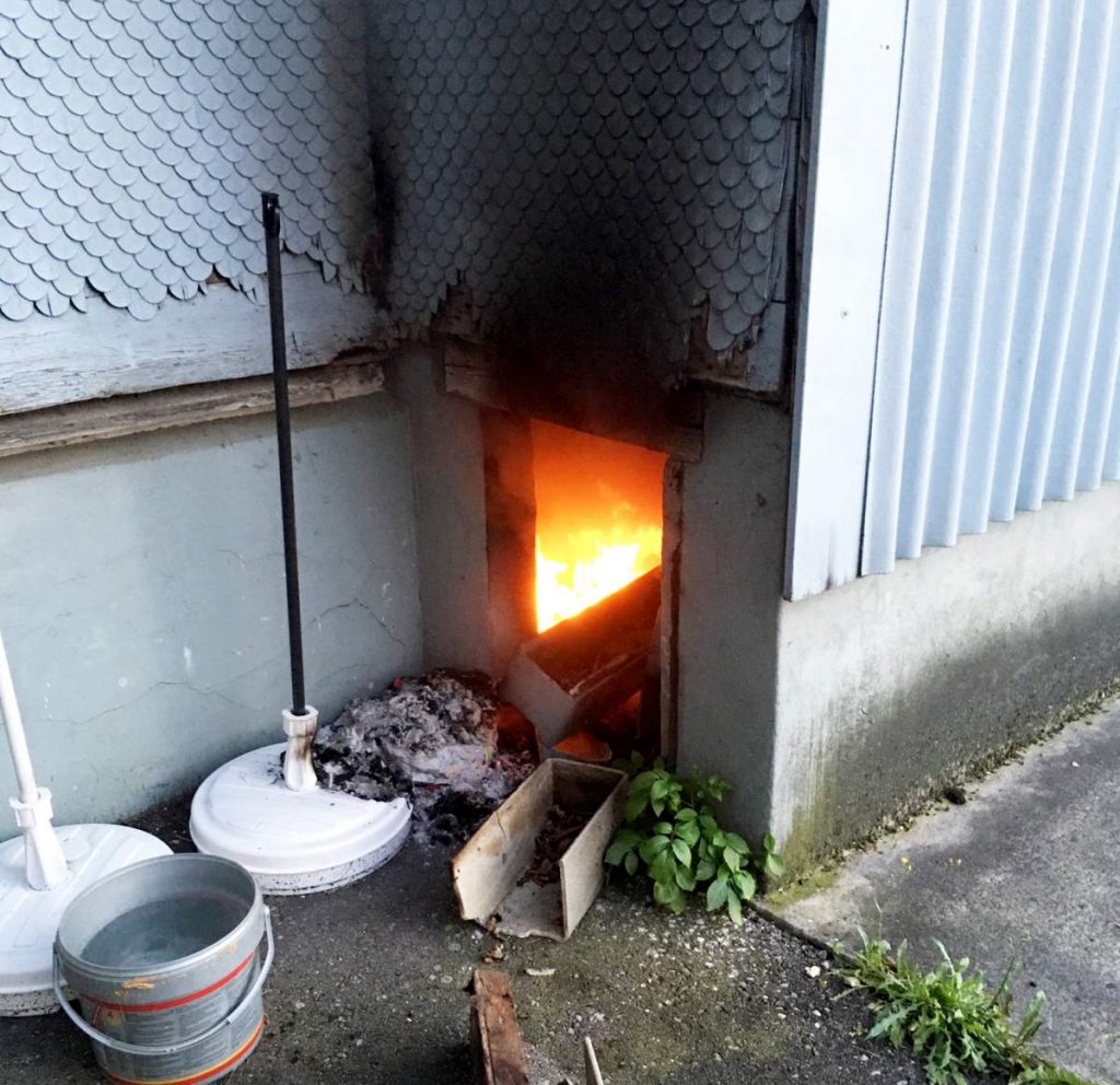Schocherswil TG - Heisse Asche im Müll führt zu Brand