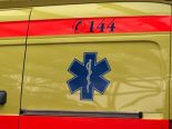 Wolfort OW - Acht Fahrzeuginsassen bei Auffahrunfall auf A8 verletzt