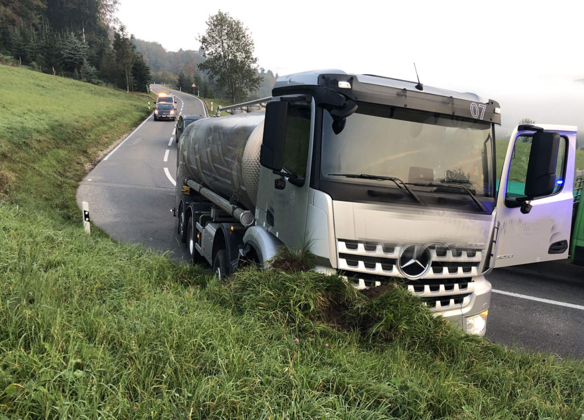 Lastwagenunfall in Mosen LU PolizeiSchweiz.ch