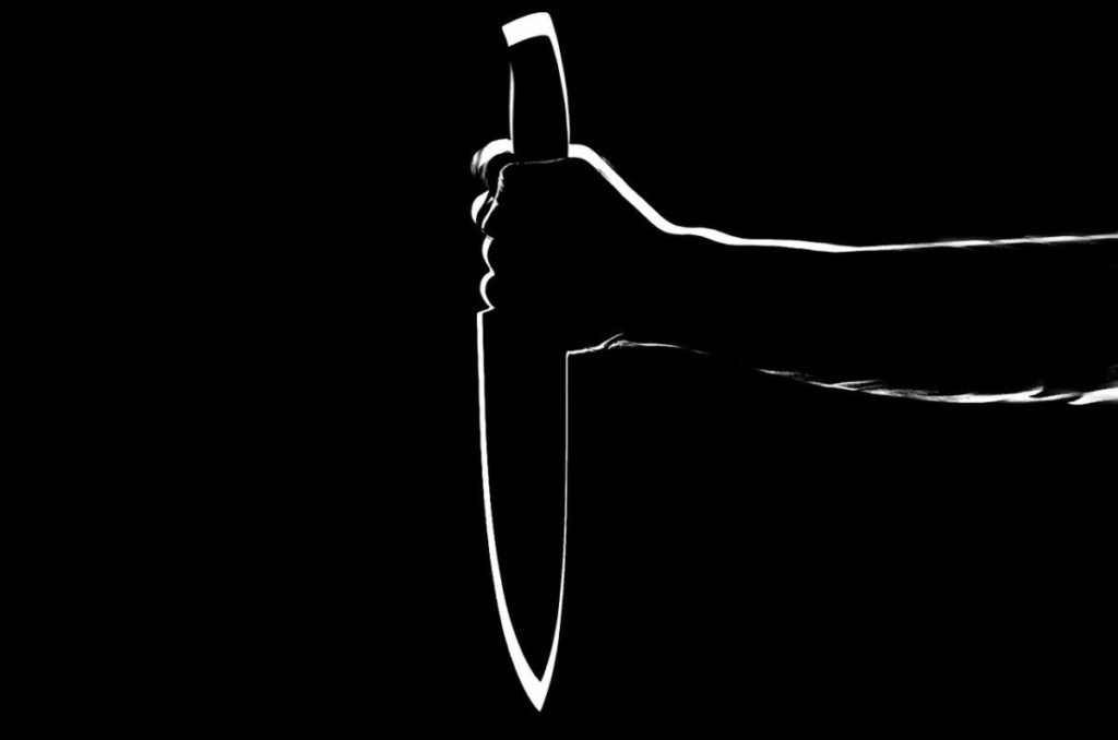 Bern - Von drei jungen Männern mit Messer bedroht