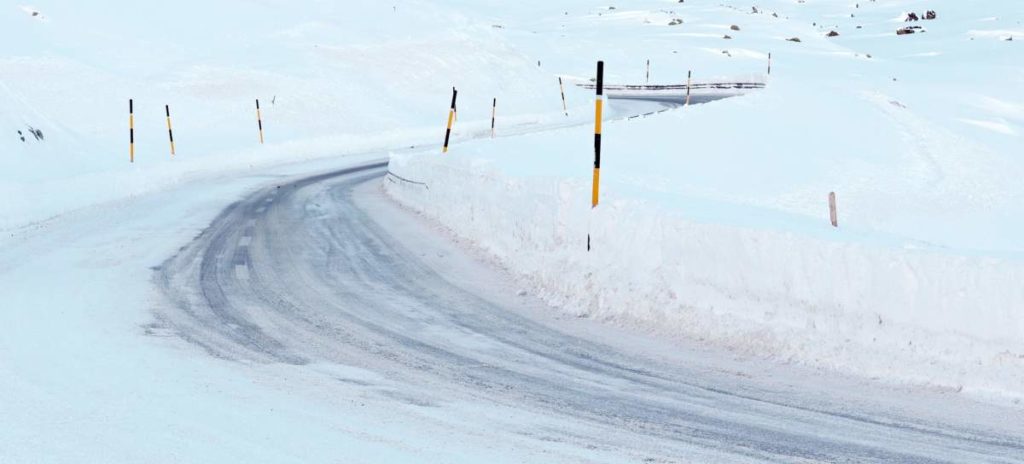 Kanton Obwalden: Meldungen zum Driften auf schneebedeckten Strassen