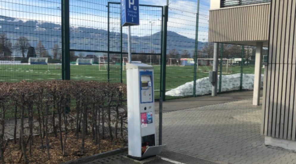 Rapperswil-Jona SG: Parkautomat gecrasht