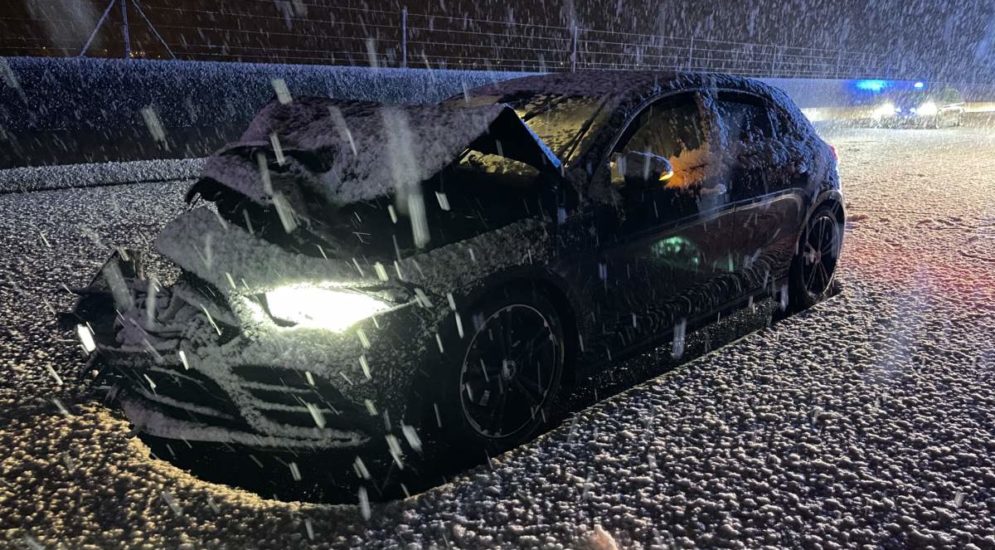 Altdorf UR: Schwerer Unfall auf schneebedeckter Autobahn
