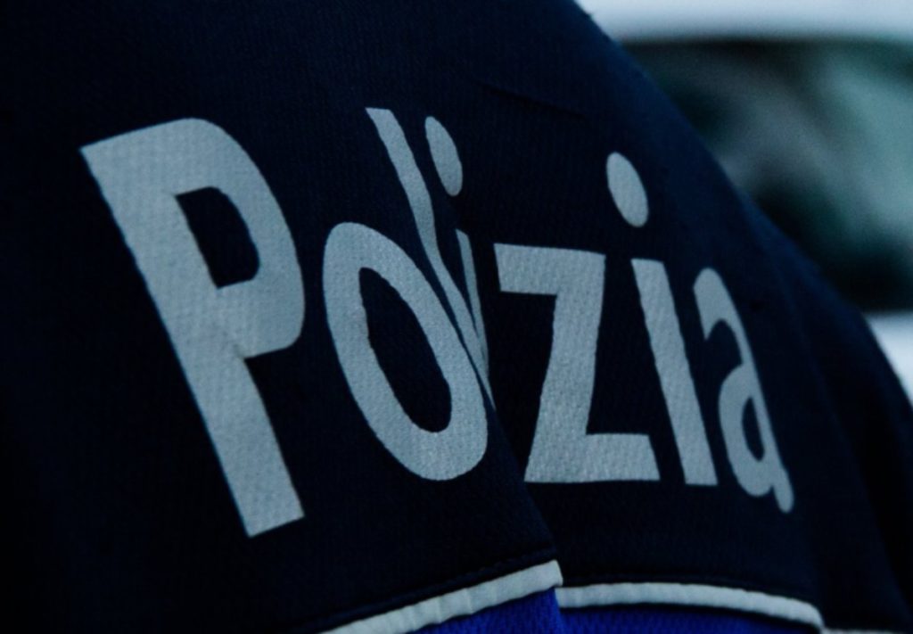 Muzzano: Unfall mit Lastwagen auf der A2 - Autobahnabschnitt gesperrt