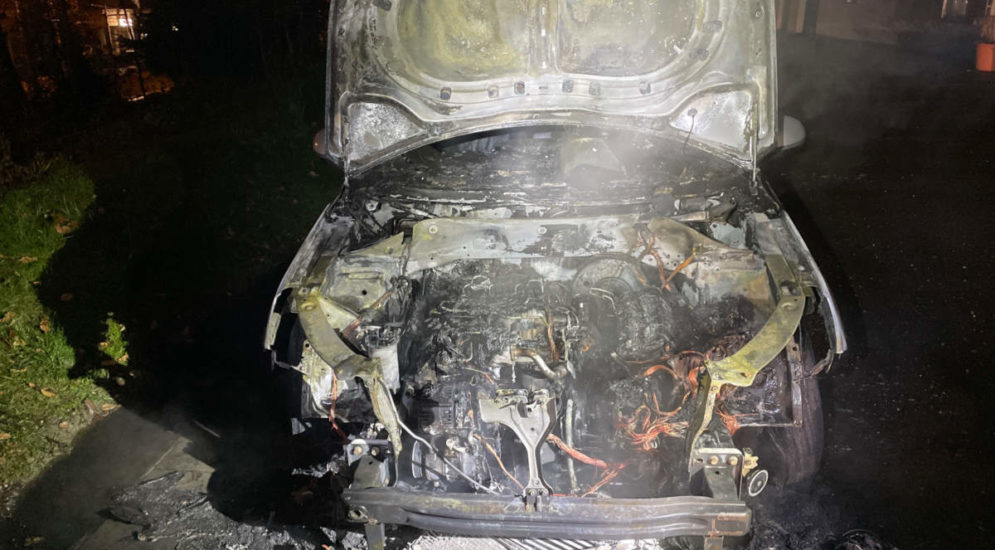 St.Gallen: Auto komplett ausgebrannt