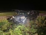 Schwerer Unfall Dintikon AG: VW Phaeton gerät auf Gegenfahrbahn, sechs Verletzte