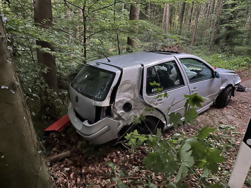 Märstetten: Fahrer (22) kann Unfall nicht verhindern