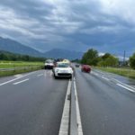 Alpnachstad (OW): Unfall zwischen drei Autos auf der A8