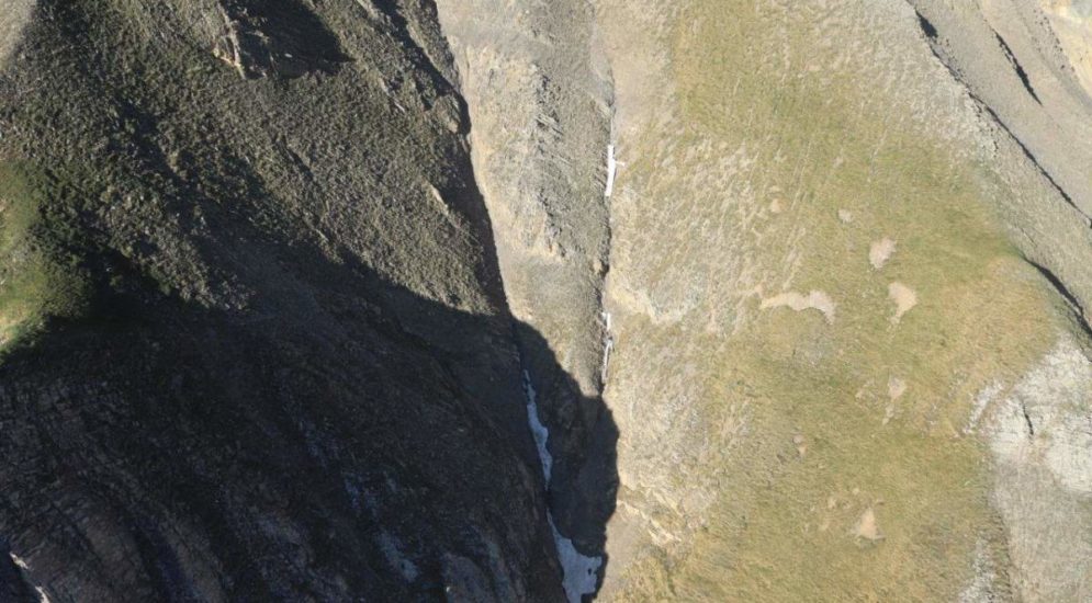 Savièse: Segelflugzeug stürzt gegen Felswand ab - Pilot stirbt