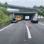 Unfall A14 Cham ZG - Kontrolle über Auto verloren