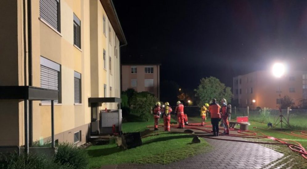Am Montag sind in Zell wegen eines Kellerbrandes rund zwei Dutzend Bewohner aus ihren Wohnungen evakuiert worden.