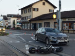 Ballwil LU: Motorradfahrer nach Unfall am Bein verletzt