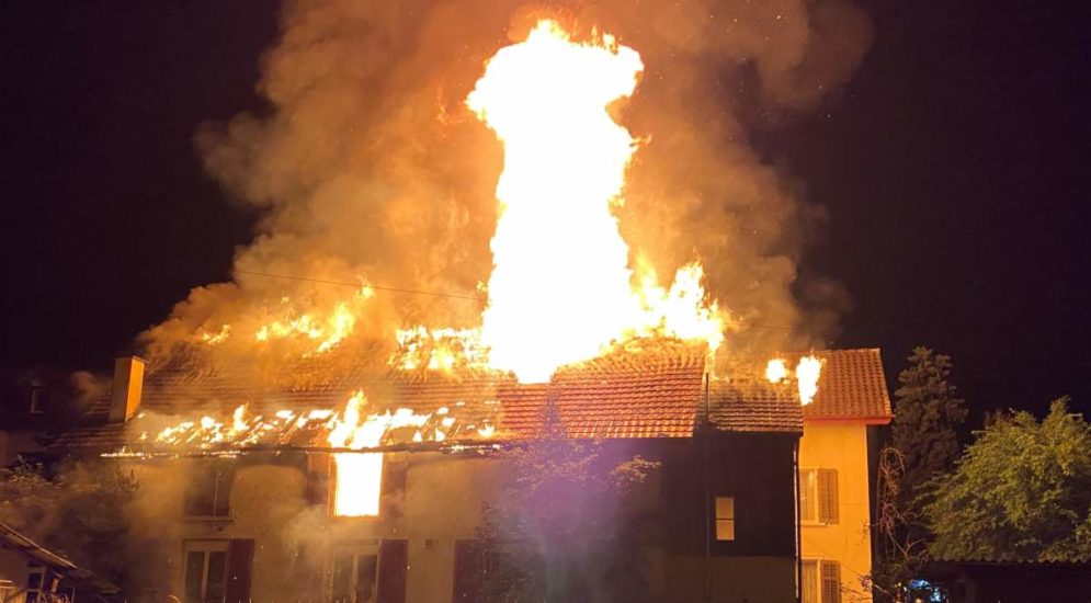Kradolf: 3 Personen bei Brand von Einfamilienhaus verletzt, eine davon schwer