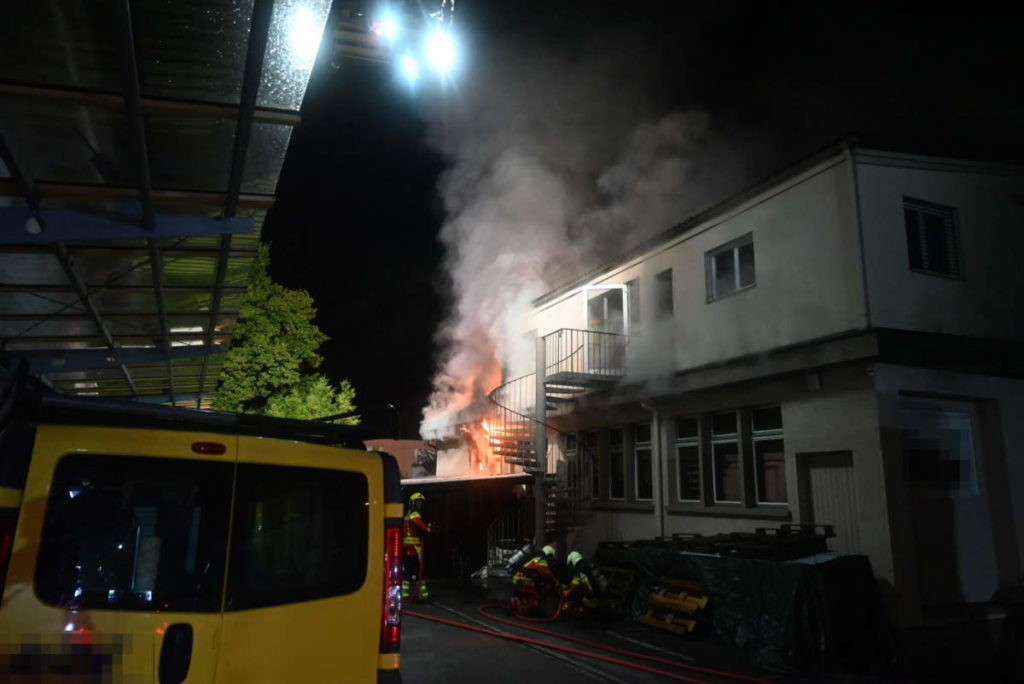 Buchs SG: Brand in Schreinerei ausgebrochen