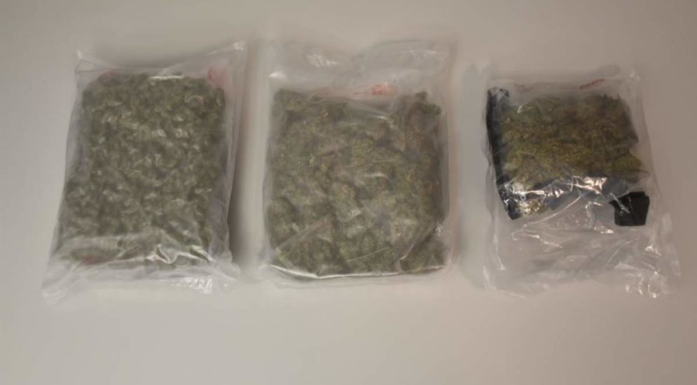 Le Prese GR: Zirka 1 Kilogramm Marihuana in Rucksack von 20-Jährigem entdeckt