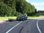 Degersheim SG: Motorradfahrer prallt bei Unfall in Auto
