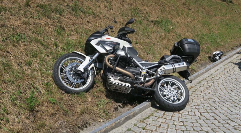 Linthal GL: Motorradfahrer bei Unfall mittelschwer verletzt