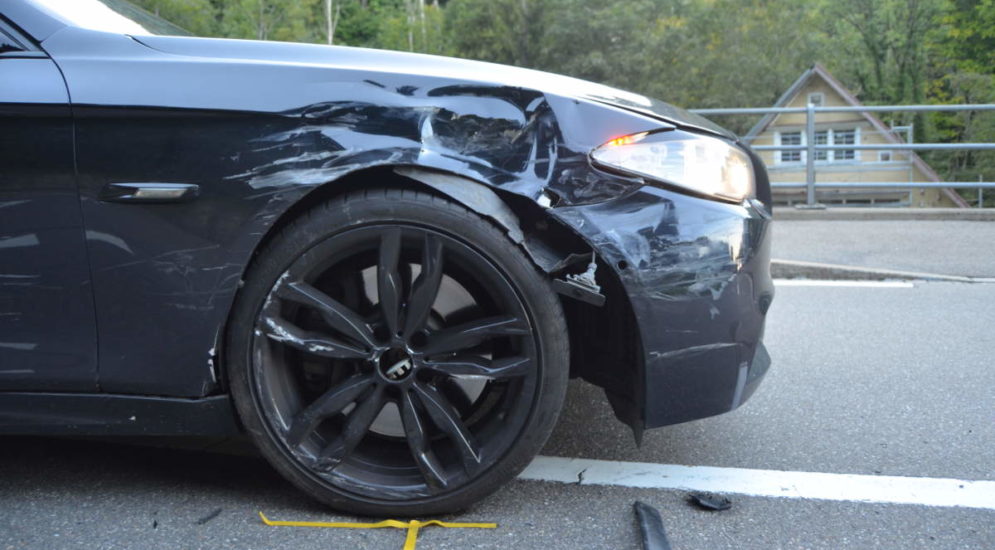 Wolfhalden AR: Unfall zwischen zwei Autos