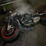 Ehrendingen AG: Motorrad nach Unfall in Vollbrand