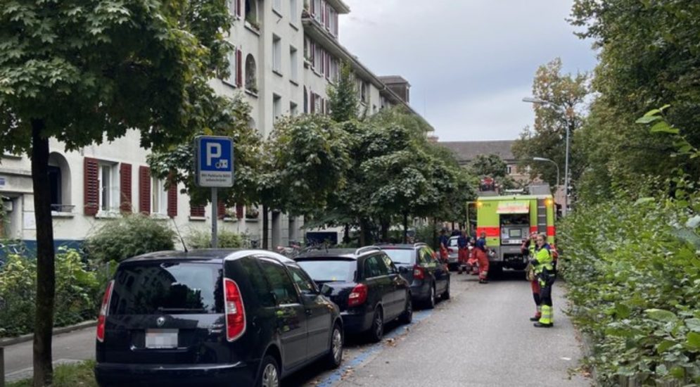 Zürich: Nach Brand verletzte Person im Spital