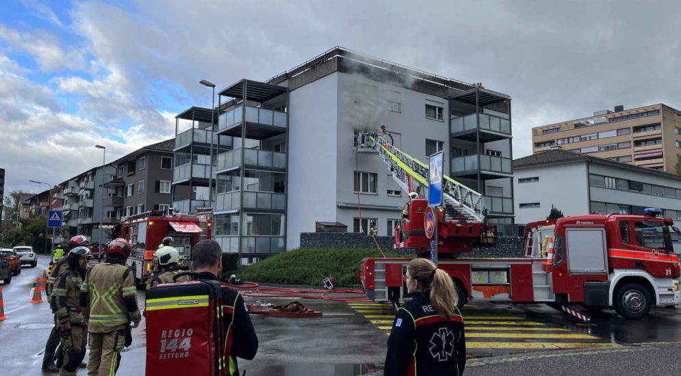 Rapperswil-Jona SG: Wohnung nach Brand nicht mehr bewohnbar