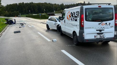 Bachenbülach: Traktorfahrer nach Unfall schwer verletzt