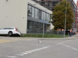 Regensdorf ZH: Autofahrer flüchtet vor Polizeikontrolle und baut Unfall