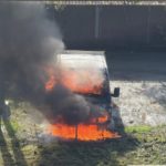 Winterthur: Fahrzeugbrand bei Bahngeleise