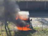 Winterthur: Fahrzeugbrand bei Bahngeleise