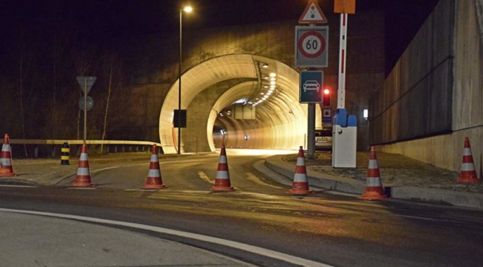 A4 Axenstrasse: Flüelertunnel gesperrt