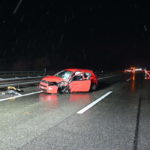 Unfall A1 Henau SG: Geisterfahrerin prallt frontal in Lieferwagen
