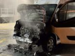Winterthur ZH: Lieferwagen nach Unfall ausgebrannt