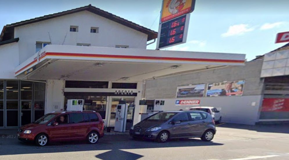Köniz BE: Raubüberfall auf Ruedi Rüssel-Tankstellenshop