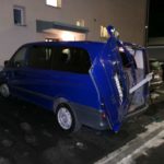 Niederurnen GL: Unfall zwischen Auto und Lastwagen
