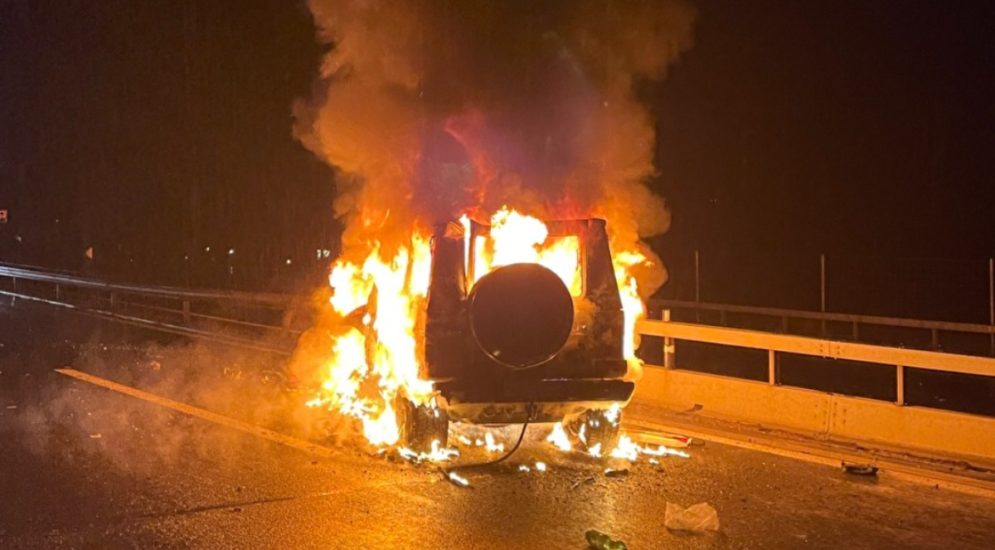 Schwerer Unfall A2 Seedorf UR: Frau kann brennendes Auto nicht selbst verlassen