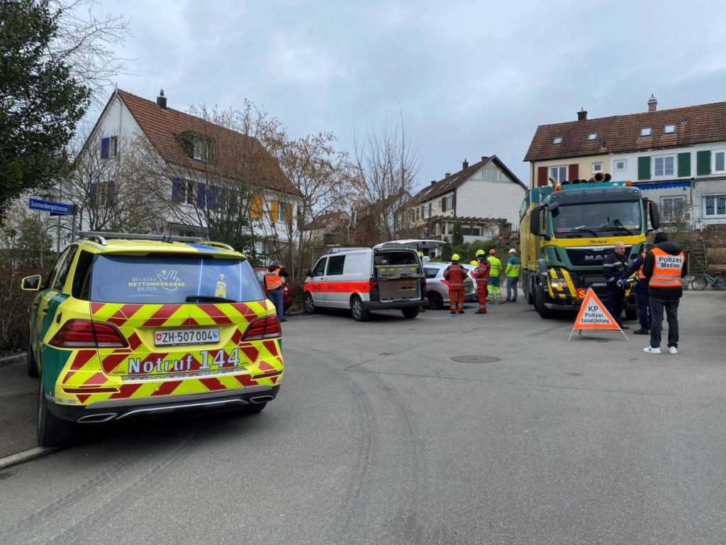Winterthur: Mann wird auf der Arbeit verschüttet und stirbt