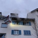 Zürich: Brand in Mehrfamilienhaus