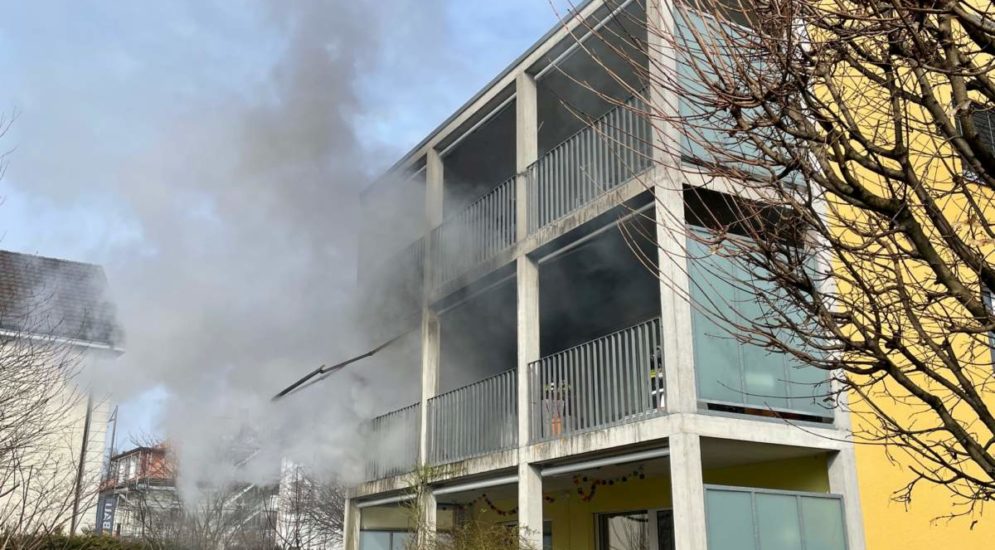 Romanshorn TG: Brand auf Balkon eines Mehrfamilienhauses