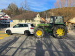 Bronschhofen: Traktor crasht bei Unfall in Auto