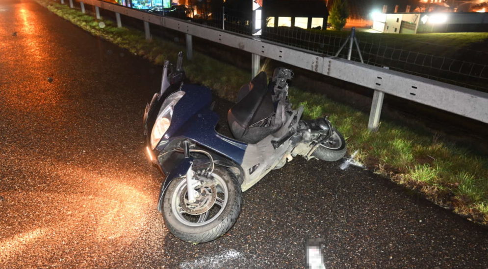 A1 Goldach SG: Fahrer (23) bei Unfall von Motorrad geschleudert